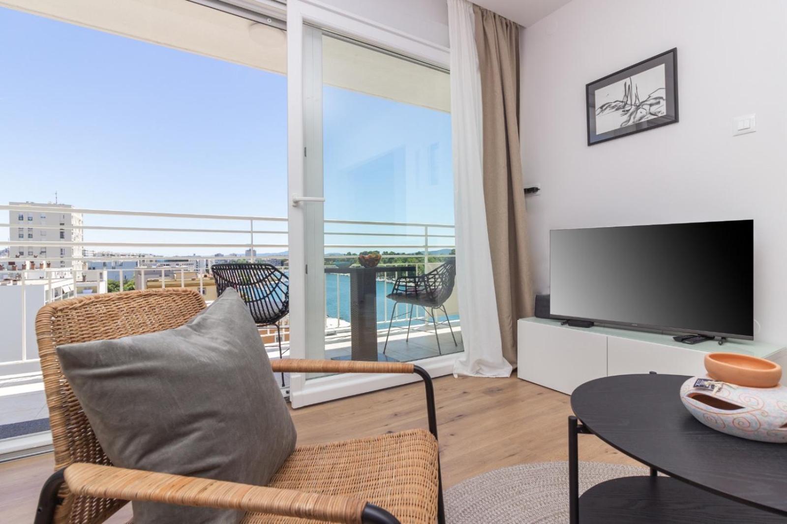 Sea View Mia Apartment Just Renovated Zadar Exterior photo