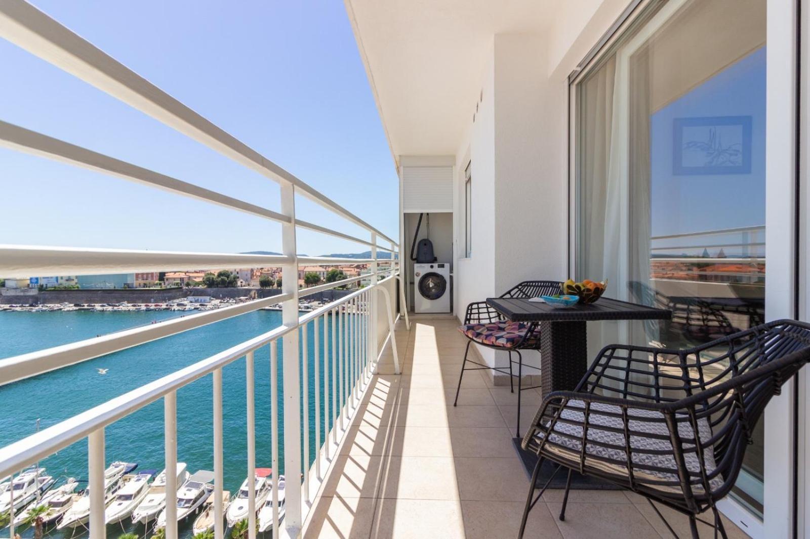 Sea View Mia Apartment Just Renovated Zadar Exterior photo