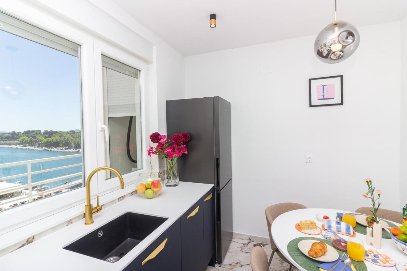 Sea View Mia Apartment Just Renovated Zadar Exterior photo